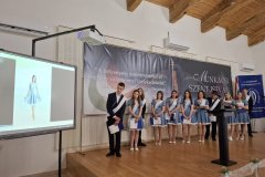 IMG-e68f0751340833e534818ba8ec428906-V